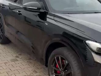 q5 2.0 tdi launch edition one quattro s-tronic