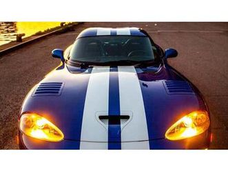 1996 dodge viper gts