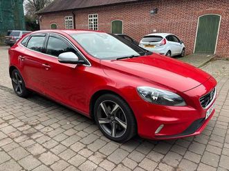 volvo v40 1.5 t3 r-design nav hatchback 5dr petrol auto euro 6 (start/stop) (152 ps)