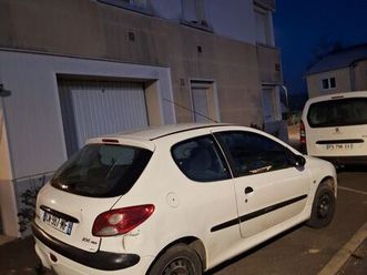 206 1.4 hdi commercial