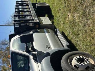 2016 ford super duty f-550 drw