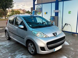 peugeot 107 1.0 12v black & silver 5p