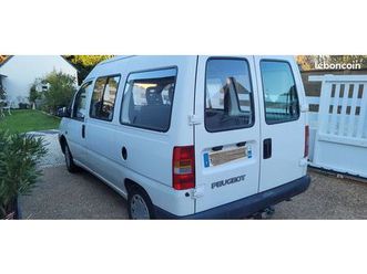 peugeot expert vitré 1.9d 9 sièges 140000km