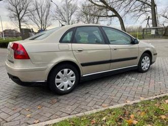 2-citroen-c5-1-8i-essence-2005-74-000km-etat-super-citroen-2ememain