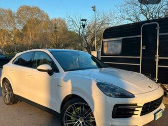 porrsche cayenne e-hybrid anno 2019