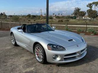 2005 dodge viper mamba edition