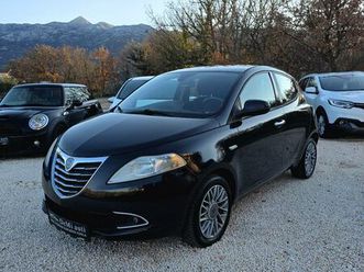 lancia y 1,2 lpg, 2012 god.