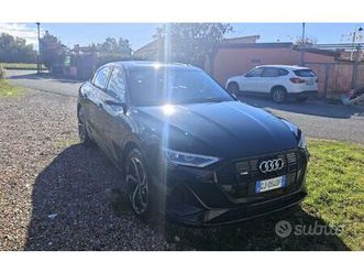 audi e-tron 55 sportback super accessoriata.
