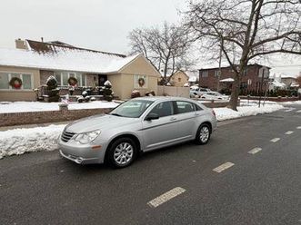 2010 chrysler sebring sedan 4-cyl only 89k miles