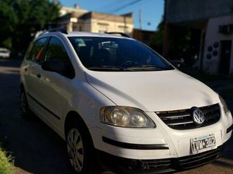 vendo hermosa volkswagen suran 2010