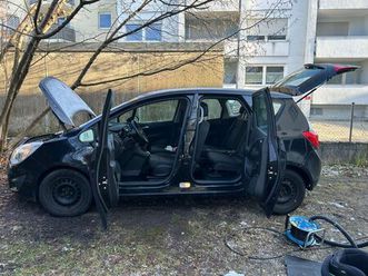 opel meriva 1.4 150 jahre opel 88kw 150 jahre opel