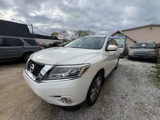2014 nissan pathfinder platinum, clean carfax, low km, certified