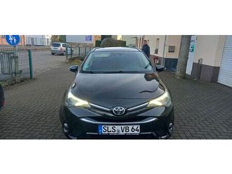 toyota avensis kombi diesel