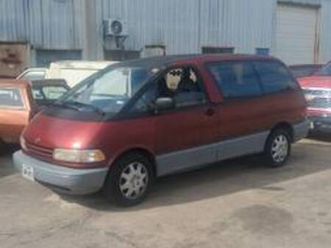 1993 toyota previa le