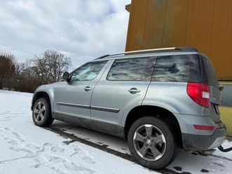 skoda yeti 2.0 tdi dsg 4x4 ambition outdoor ambiti...