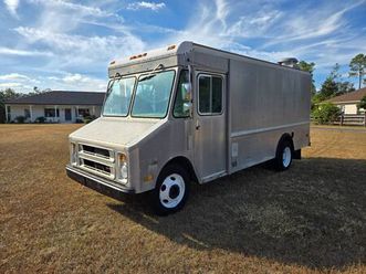 chevy p30 stepvan