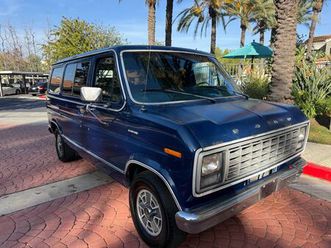 ford e150 club wagon