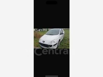 generation2 1.6 hdi 110 pack cd clim affaire 3p