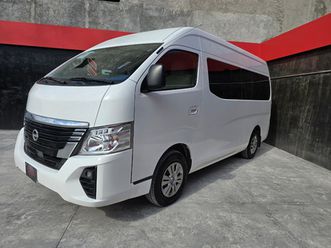 nissan urvan 2.5 15 pas amplia aa mt