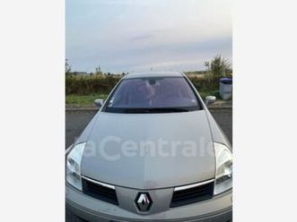 RENAULT VELSATIS 2-2-dci-115-carminat