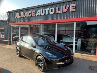 tesla model y standard rwd