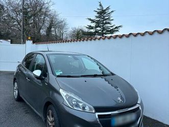 voiture peugeot 208