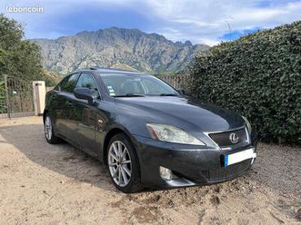 lexus is 250 v6 2.5 – executive – boîte auto
