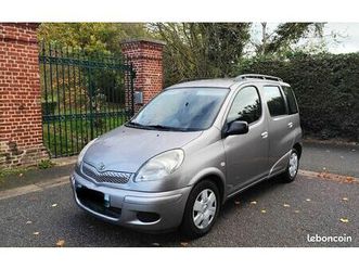 2004 toyota yaris verso essence / clim / ethanol / ct ok / critair 2