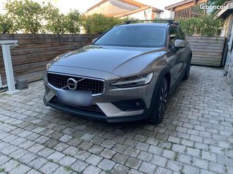 volvo v60 cross country d4 190cv