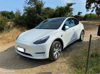 tesla model y propulsion – mars 2023 – blanc nacré – 62000 km
