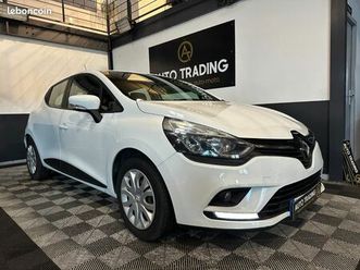 renault clio iv dci 75 energy zen - 5 places - phase 2 - ecran