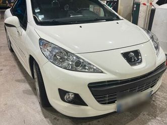 peugeot 207cc blanche