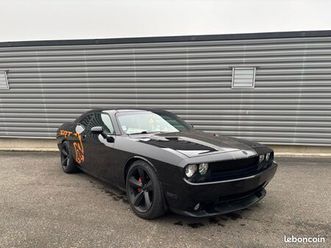 dodge challenger srt8 6.1 hemi – 425ch – immatriculation française - état irréprochable