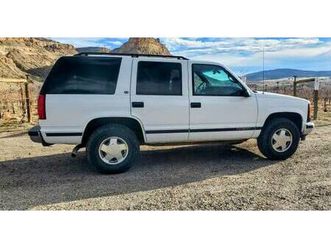 1999 gmc yukon 89k/4x4/5.7 v8/perfect