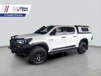 2.8gd-6 double cab 4x4 legend 50 auto