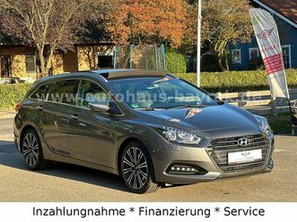 hyundai i40 blue premium led/navi/shz&klima/pano/rfk/bt
