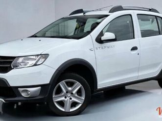 dacia sandero stepway 1.5 dci 90ch (4 cv) 8v turbo fap - bvm5 - 5 portes blanc - lauréate - 2013