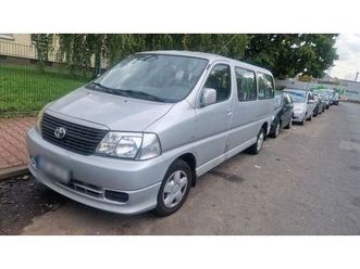 toyota hiace long