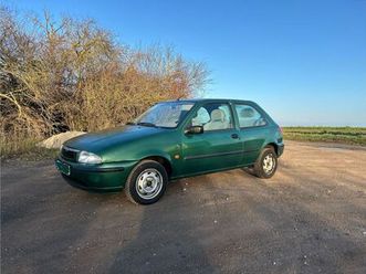 mazda 121 - 1998