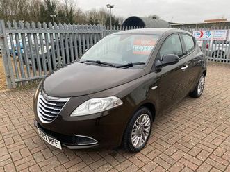 2012 chrysler ypsilon 0.9 se auto