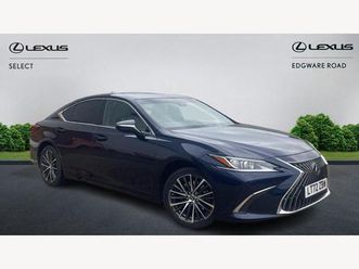 2.5 300h premium edition e-cvt euro 6 (start/stop) 4dr