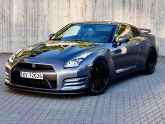 r35 black edition | 549hk