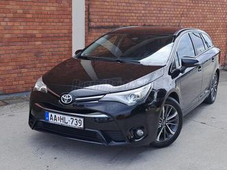 toyota avensis touring sports 2.0 d-4d executive bőr-ledlámpa-navi-sávváltó-koccanásgátló-kamera-kulcs nélküli nyitás-tempomat