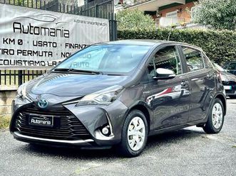 toyota yaris 1.5 hybrid 5 porte business unipro/km