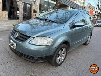 volkswagen suran 1.6 highline 2009. vendo, permuto y financio. la chata se encuentra en perfecto estado funcionando todo, aire direccion cierre centralizado ala