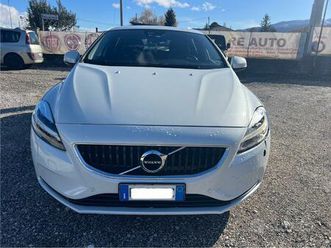 volvo v40 d2 business