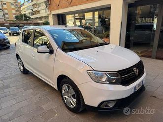 dacia sandero 0.9 tce 90cv gpl autocarro