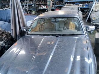 voiture daimler double six lwb longue