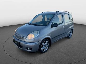 toyota yaris verso 1,4 d-4d luna