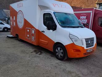 véhicule utilitaire nissan nv 400